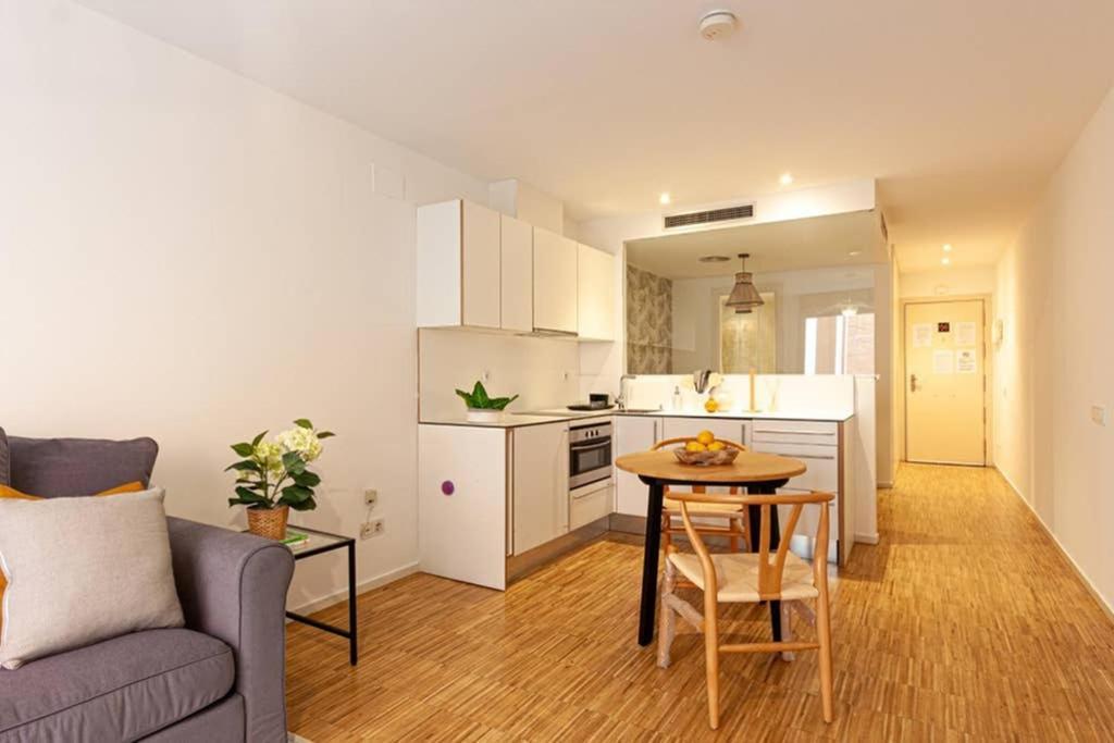 Heima Gran Via B Apartment มาดริด ภายนอก รูปภาพ